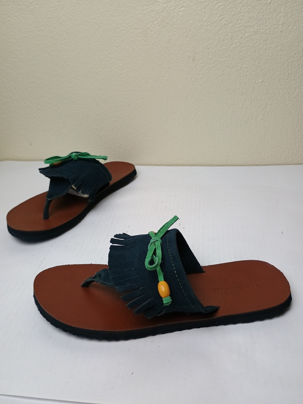 Tommy Hilfiger 8/8.5 Navy Fringe Toe-Post Sandals with Green Tie